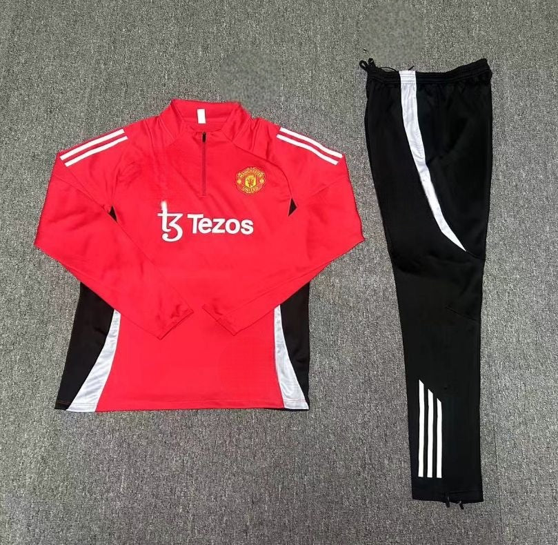 MANCHESTER UNITED TRACKSUIT