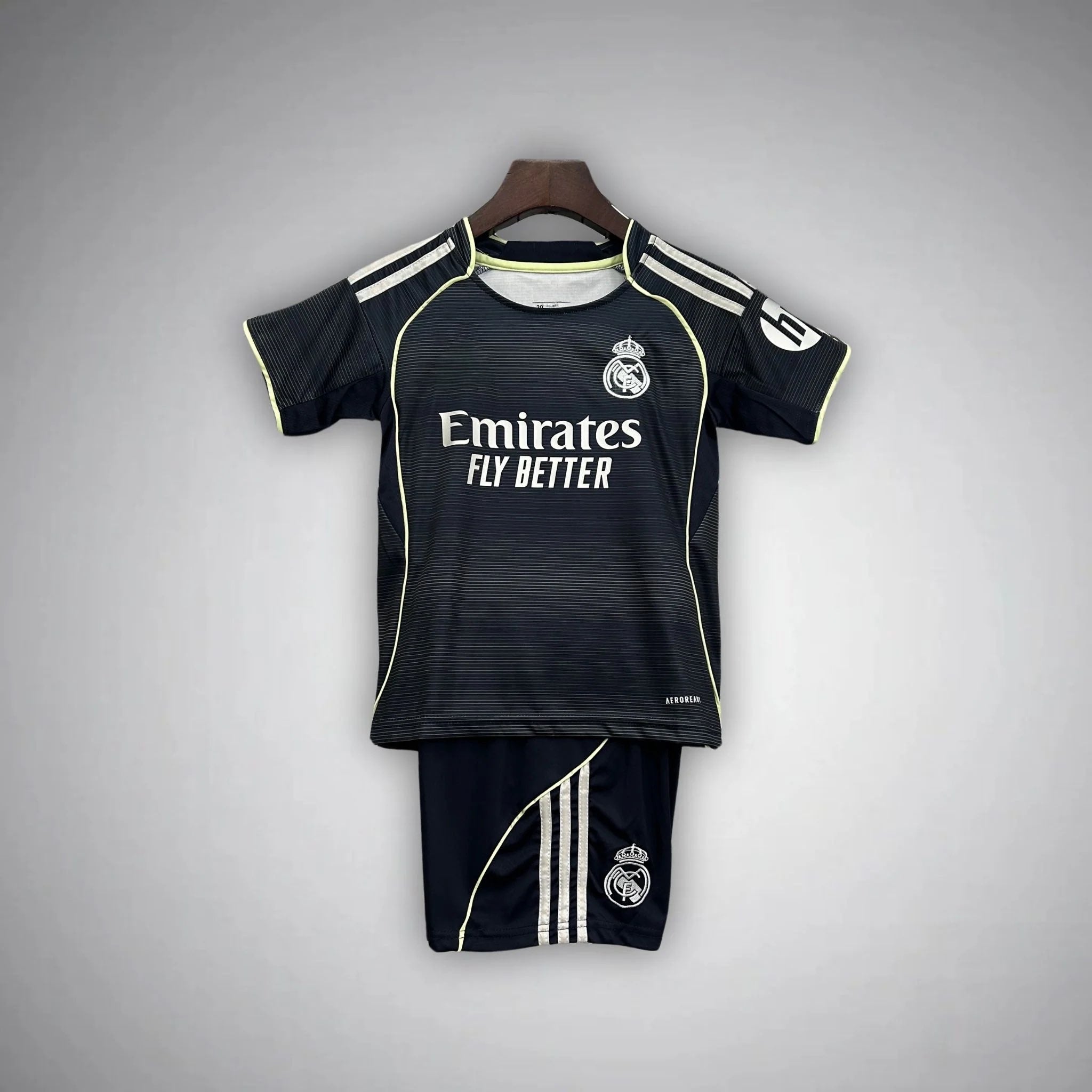 Real Madrid Borta 25/26 (BARN)