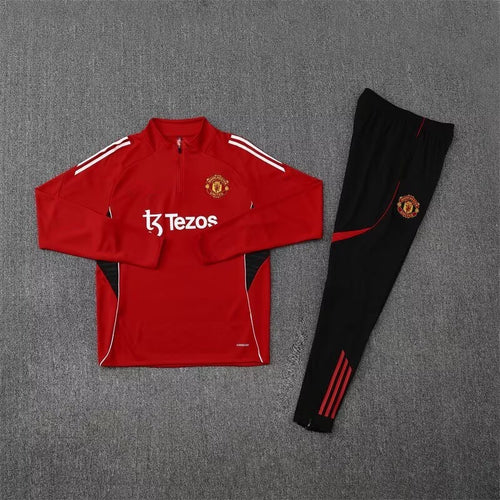 MANCHESTER UNITED TRACKSUIT