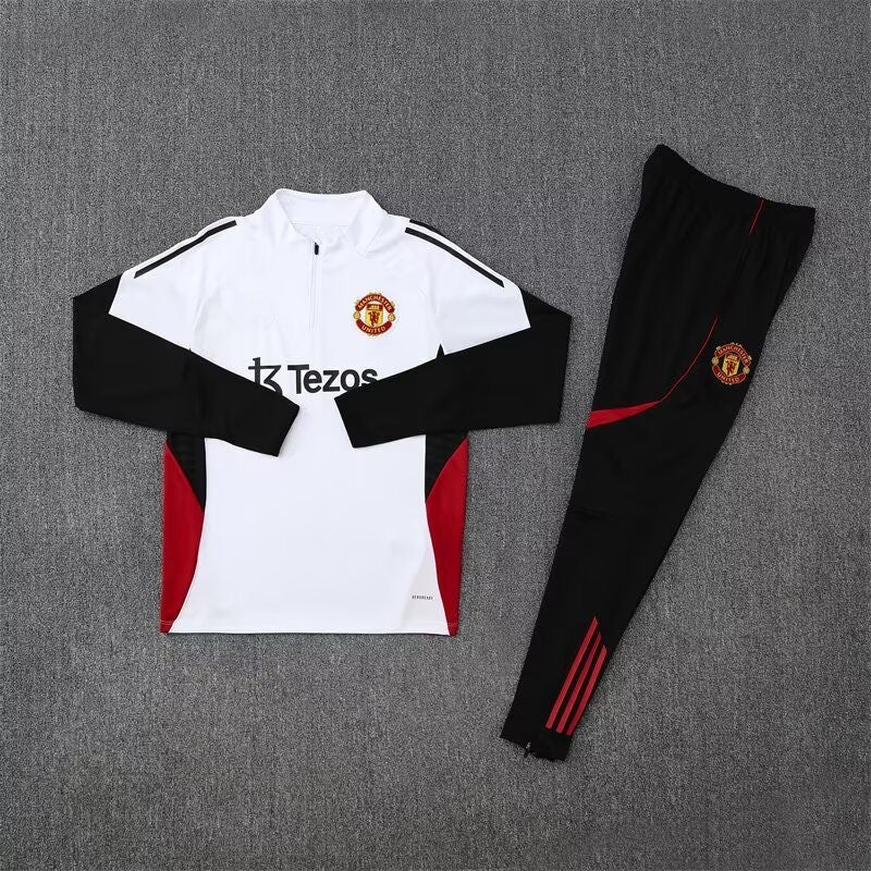 MANCHESTER UNITED TRACKSUIT