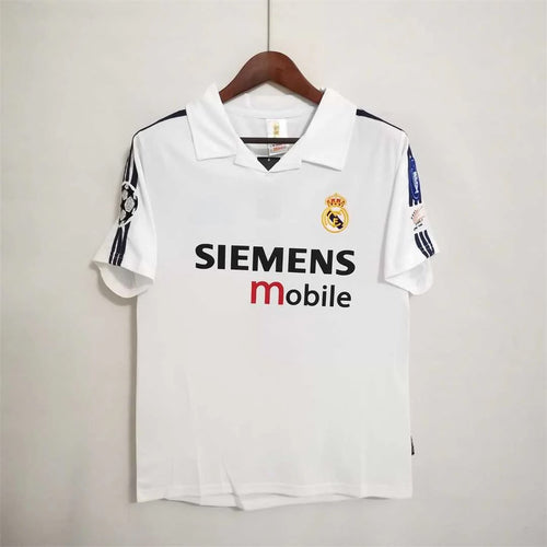 Real Madrid Hemma 2001/02