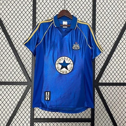 Newcastle Borta 1998/99