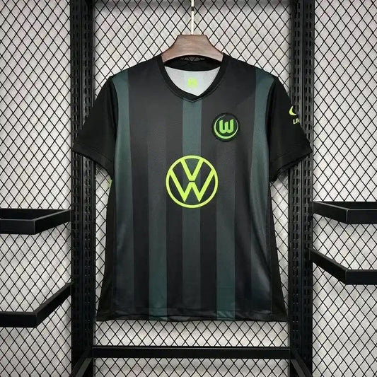 Wolfsburg Borta 24/25