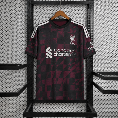 Liverpool Tredje 26/27