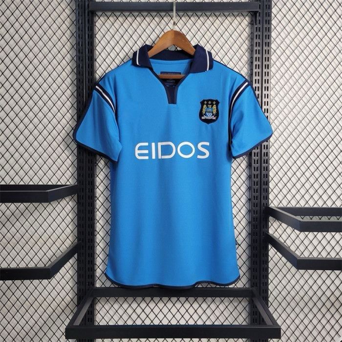 Manchester city Hemma 2001/02