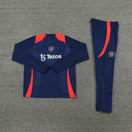 MANCHESTER UNITED TRACKSUIT 24/25