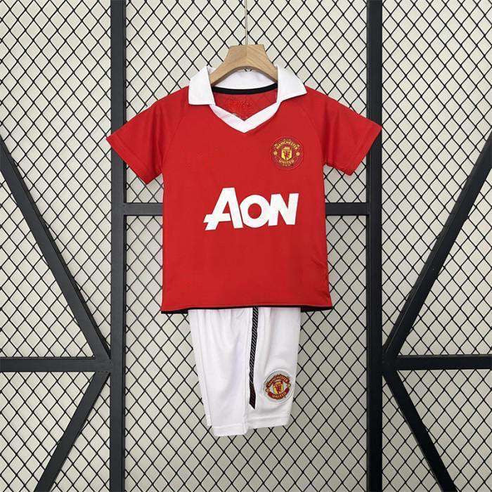 Man Utd 2010/11 (Barn)