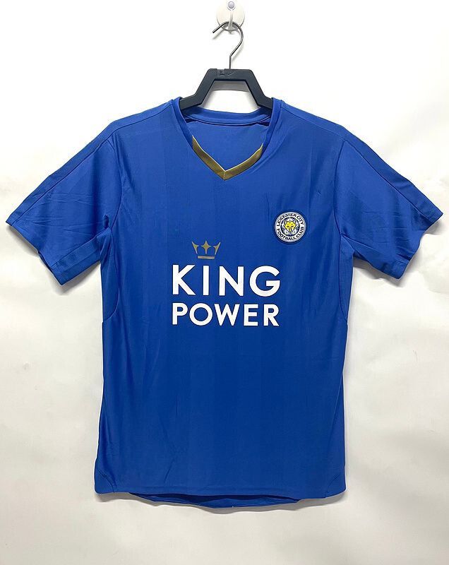 Leicester City 2015/16 Hemma