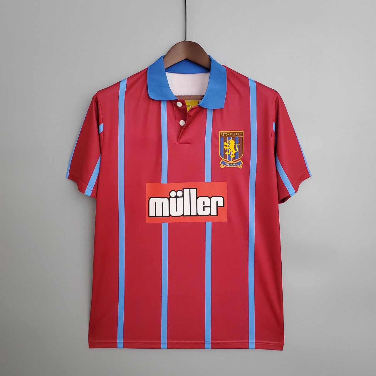 Aston Villa Hemma 1993/95