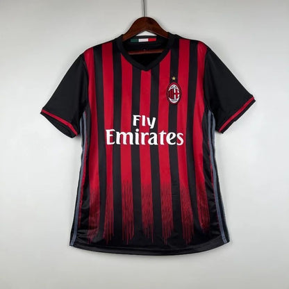 AC Milan Hemma 2016/17