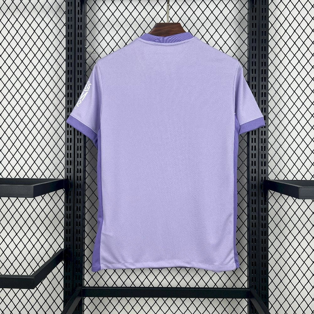 Brighton Borta 25/26