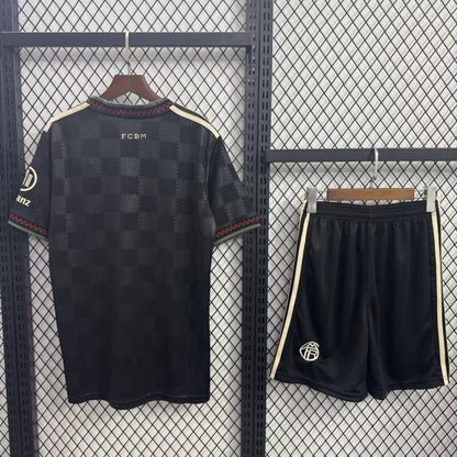 Bayern Munchen Tredje 25/26 (BARN)