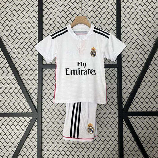 Real Madrid hemma 2014-15 (Barn)